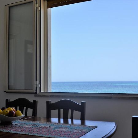 Sea Front Villa Carini Kültér fotó